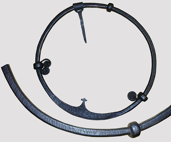 600px-The_ring_from_Forsa