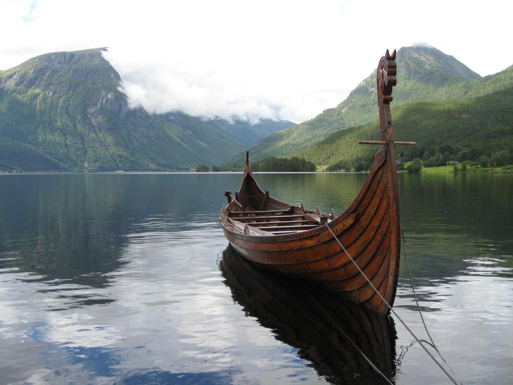 viking-ship-by-fjord-in-western-norway